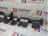 Кронштейн заднего бампера Ford Kuga 2099213