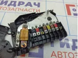 Блок предохранителей Ford Kuga AV6T14A067BB