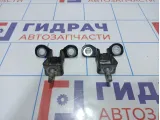 Петли двери багажника Ford Kuga