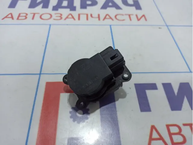 Моторчик заслонки отопителя Ford Kuga 1786200