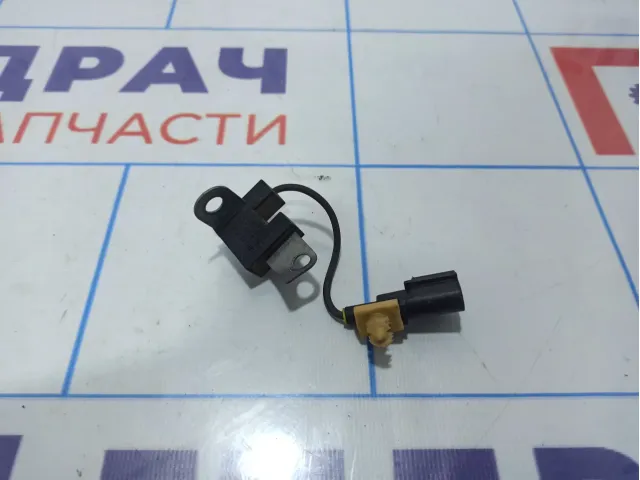 Конденсатор Ford Kuga 7L8T18801AB