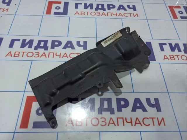 Воздуховод радиатора правый Ford Kuga GV4B8A211DA