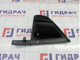 Стекло кузовное глухое (форточка) заднее левое Ford Mondeo 1354386