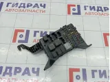 Блок предохранителей Ford Mondeo 1372046