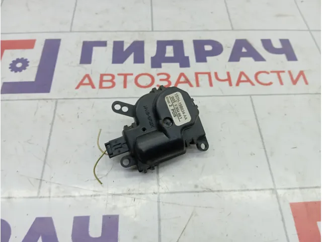Моторчик заслонки отопителя (печки) Ford Mondeo 1144030