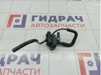 Клапан вентиляции топливного бака Ford Mondeo 1333307