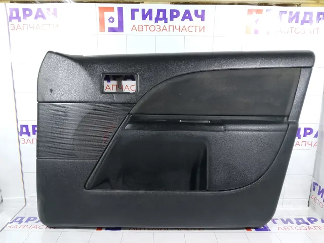 Обшивка двери передней правой Ford Mondeo 1357132