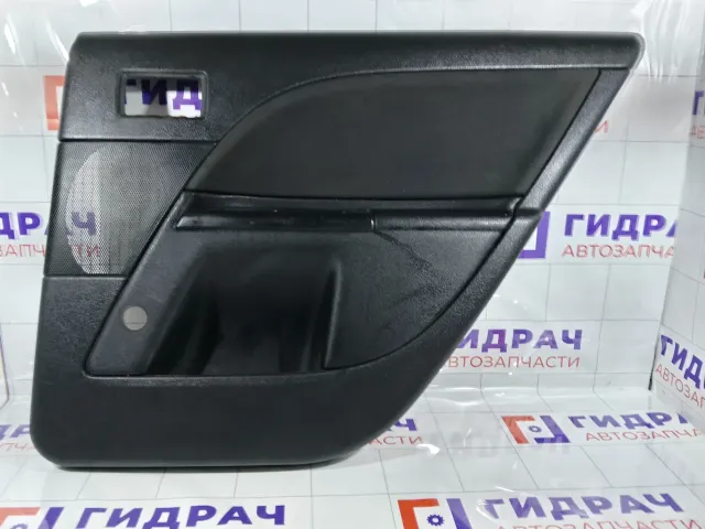 Обшивка двери задней правой Ford Mondeo 1331511