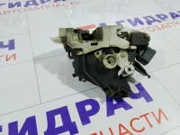 Замок двери передний правый Ford Mondeo 4692455