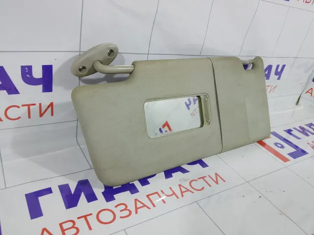 Козырек солнцезащитный левый Ford Mondeo 1359068