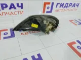 Фара противотуманная левая Ford Mondeo 1331777