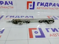 Топливная рампа (топливная рейка) Ford Mondeo 1356995