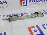 Топливная рампа (топливная рейка) Ford Mondeo 1356995