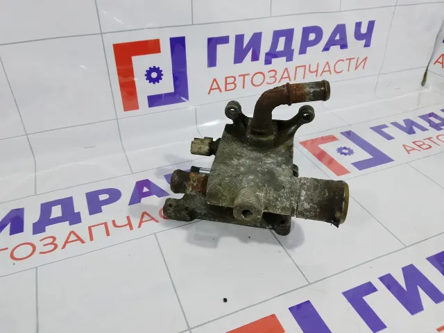 Фланец охлаждения Ford Mondeo 1360282