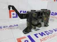 Блок предохранителей Ford Mondeo