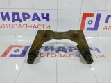 Направляющая скоба суппорта передняя правая Ford Mondeo 1500658
