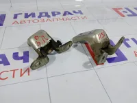 Петли двери заднее левое Ford Mondeo