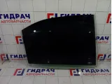 Стекло двери заднее правое Ford Mondeo 1303630