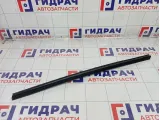 Уплотнитель стекла переднего левого Ford Mondeo 1313457