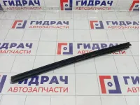 Уплотнитель стекла заднего левого Ford Mondeo 1313453