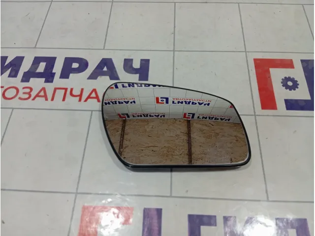 Зеркало (зеркальный элемент) правый Ford Mondeo