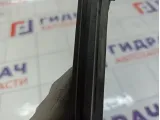 Молдинг лобового стекла правый Ford Mondeo 1305444