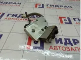 Замок багажника Ford Mondeo 4779096