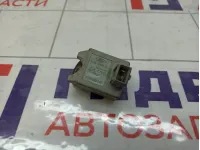 Конденсатор Ford Mondeo 1036391