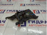 Блок предохранителей Ford Mondeo 1372046