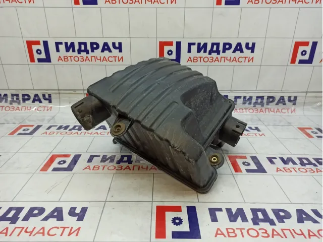 Резонатор воздушного фильтра Ford Mondeo 1197939