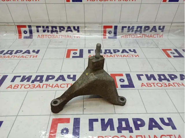 Кронштейн мкпп Ford Mondeo 1120095