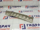 Кронштейн бампера заднего центральный Ford Mondeo 1354833