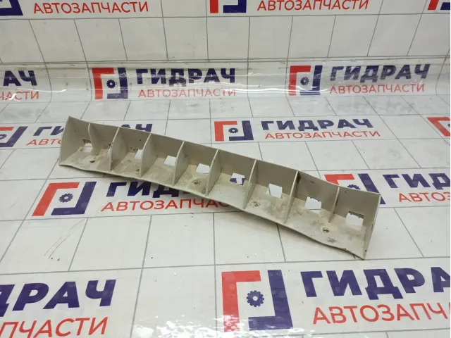 Кронштейн бампера заднего центральный Ford Mondeo 1354833