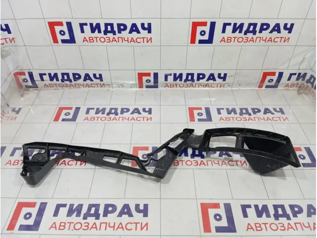 Кронштейн бампера задний левый Ford Mondeo 1717540