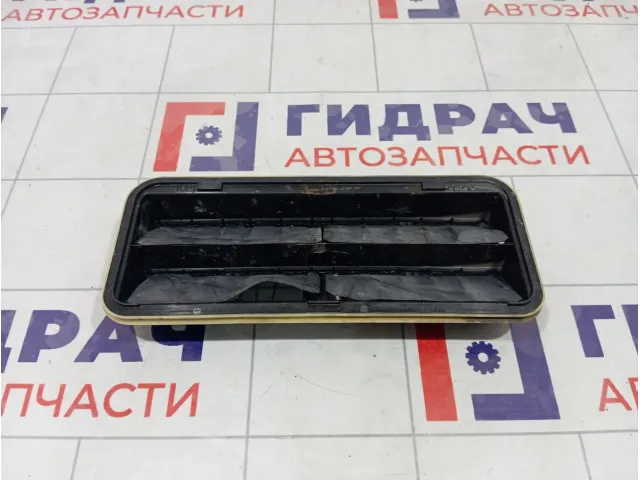 Решетка вентиляционная Ford Mondeo 1776177