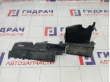 Дефлектор радиатора правый Ford Mondeo 6M218310CA