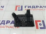 Кронштейн крепления аккумулятора (АКБ) Ford Mondeo 6G9110663AD