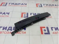 Накладка двери наружная передняя правая Ford Mondeo 1718439