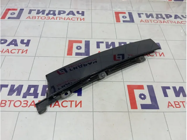 Накладка двери наружная передняя правая Ford Mondeo 1718439