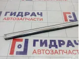 Накладка стекла переднего правого Ford Mondeo 1786391