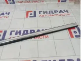 Накладка стекла переднего правого Ford Mondeo 1786391