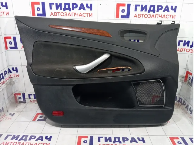 Обшивка двери передней левой Ford Mondeo 1511429