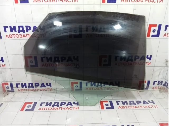Стекло двери задней правой Ford Mondeo 1461650