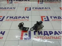 Петли двери задней правой Ford Mondeo