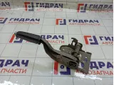 Рычаг, педаль стояночного тормоза Ford Mondeo 1730102