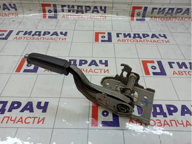 Рычаг, педаль стояночного тормоза Ford Mondeo 1730102