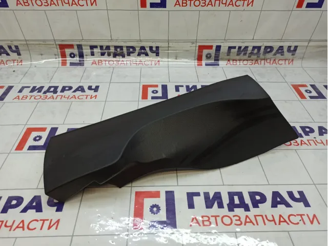 Обшивка стойки задней правой нижняя Ford Mondeo 1501751