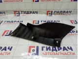 Обшивка стойки задней правой нижняя Ford Mondeo 1501751