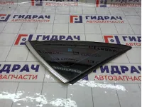 Стекло кузовное глухое (форточка) правое Ford Mondeo 1691350