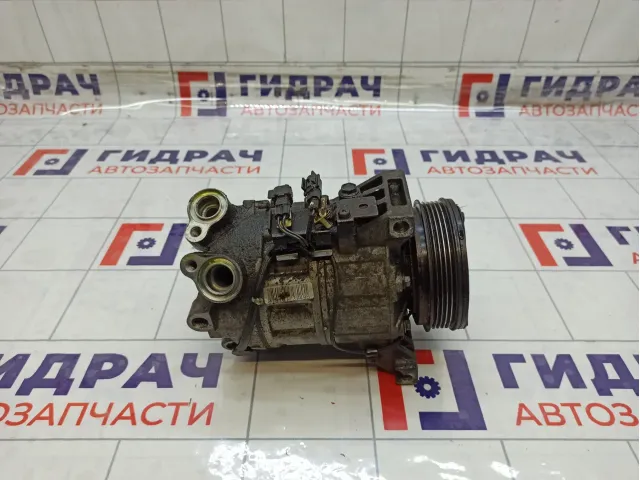 Компрессор системы кондиционирования Ford Mondeo 1561005